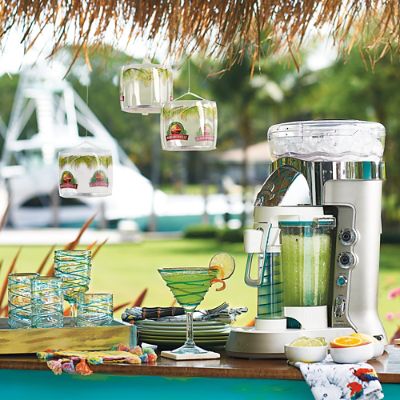 Margaritaville bali frozen concoction hotsell maker with self dispenser