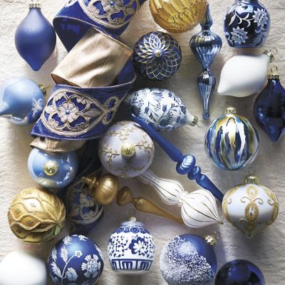玄関飾り Royale Bleu 40-piece Ornament Collection | Frontgate
