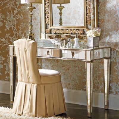Marilyn Vanity Table and Mirror
