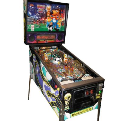 Refurbished World Cup Pinball Machine Frontgate