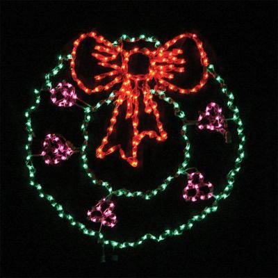 Lighted Outdoor Oversized Wreath with Berries | Frontgate