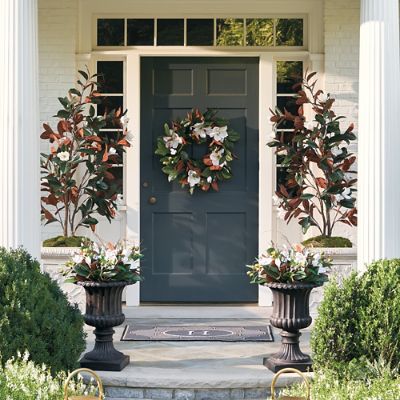 Magnolia Front Door Wreath – Wreaths of Bloom