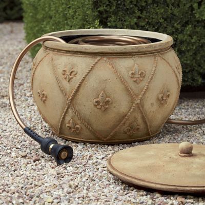 Fleur de Lis Hose Pot