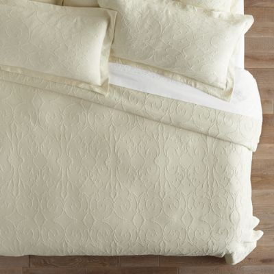 Resort Egyptian Cotton Flourish Matelasse Coverlet Frontgate