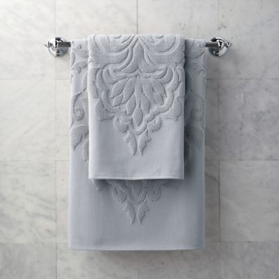 Frontgate Resort Collection™ Sculpted Oasis Bath Towels