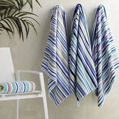 Frontgate Resort Collection™ Laguna Stripe Beach Towel