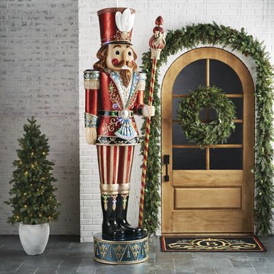 Large outdoor shop nutcrackers