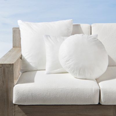  Fixwal 16x16 Inches Outdoor Pillow Inserts Set of 6, Waterproof  Decorative Throw Pillows Insert, Square Pillow Form for Patio, Furniture,  Bed, Living Room, Garden (White) : Patio, Lawn & Garden