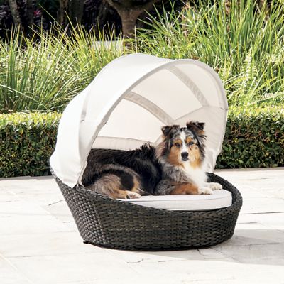 Frontgate hot sale dog beds