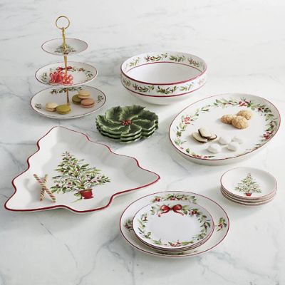 Holly christmas clearance dishes