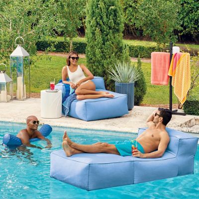 Frontgate best sale pool towels