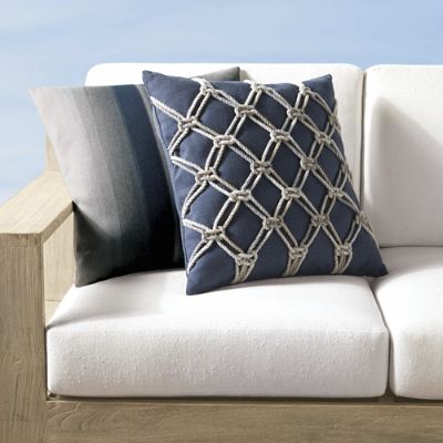 Frontgate sunbrella hot sale pillows