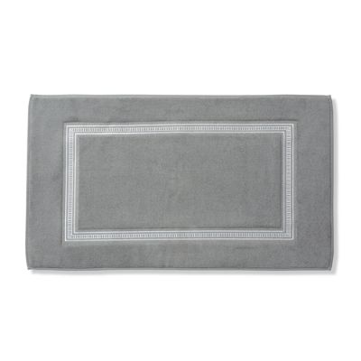 Frontgate Resort Collection™ Ladder Stitch Bath Mat
