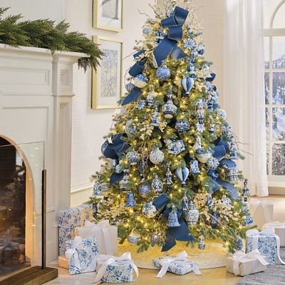 Determined セラミックオーナメントset Azure Adornment Ornaments, Set of 12 | Frontgate