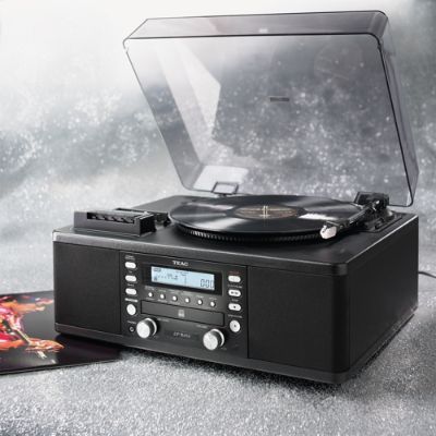 VinyltoDigital USB Turntable Frontgate
