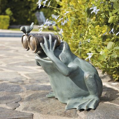 Spectator Frog Statue Frontgate