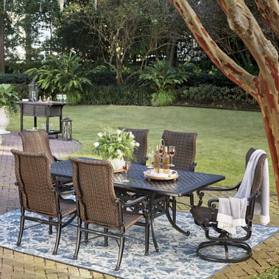 Carlisle outdoor 2025 dining set