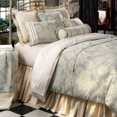 Carlyle Duvet Cover | Frontgate