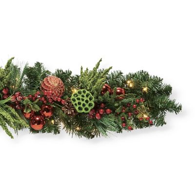 A Wonderful Christmas Garland | Frontgate