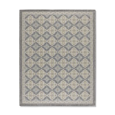 Gatsby Indoor/Outdoor Rug with Fade-Resistant Olefin Fibers