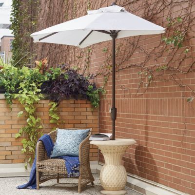 can you paint a faded patio umbrella How to Paint Outdoor Fabric to Makeover an Old Umbrella