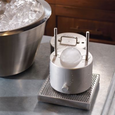 How Does an Ice Ball Press Work?